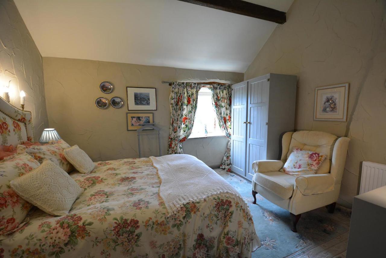 Haddon Grove Farm Cottages Bakewell Extérieur photo