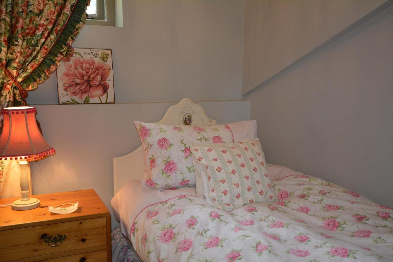 Haddon Grove Farm Cottages Bakewell Extérieur photo